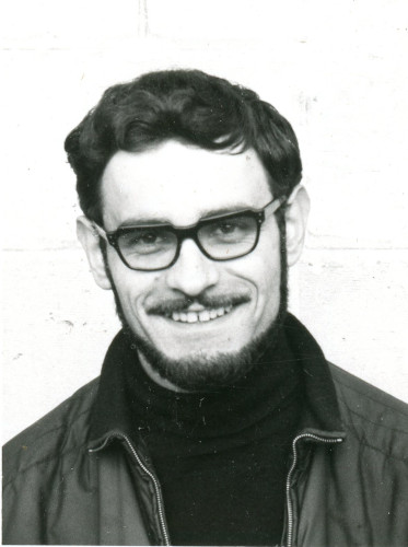 Gaby, jeune prêtre