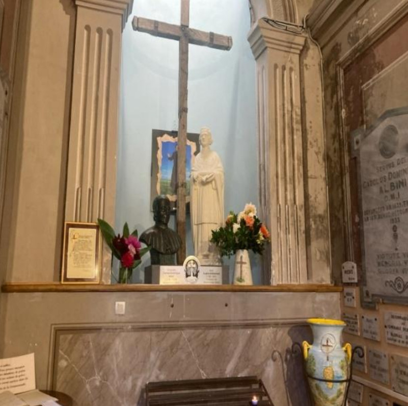 l'autel de l'église du couvent de Vico